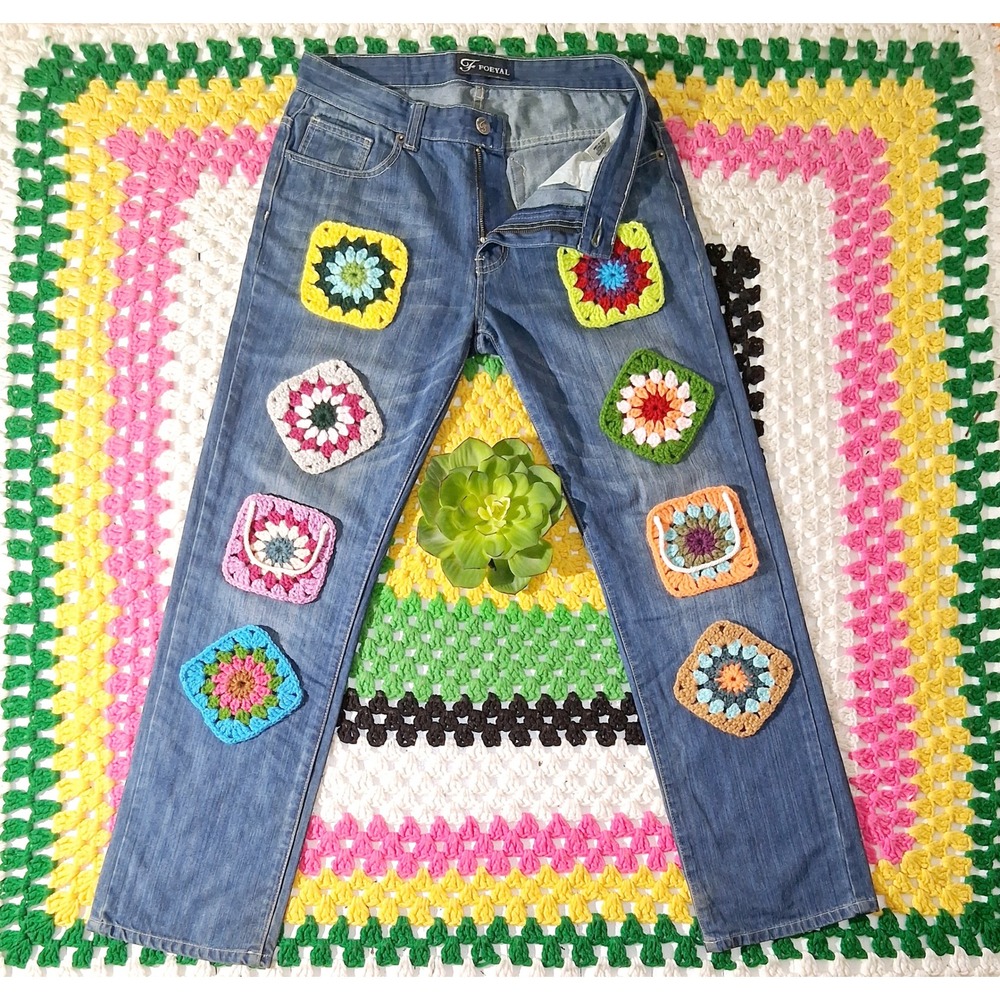 Handmade Crochet Granny Square Patch Jeans Women's 32‎ Frayed Hem Upcycled Denim
